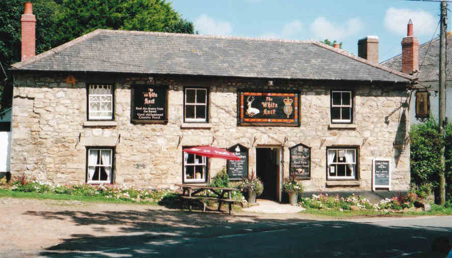 The White Hart local pub 14th century